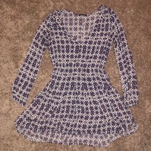 Super pretty flowy dress!